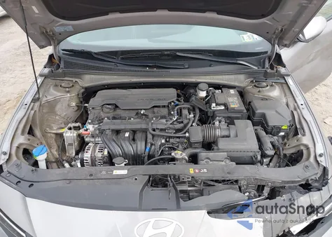 2024 Hyundai Elantra Sel from USA, damaged, VIN KMHLM4DG8RU813796